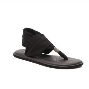 Sanuk Black Sandals